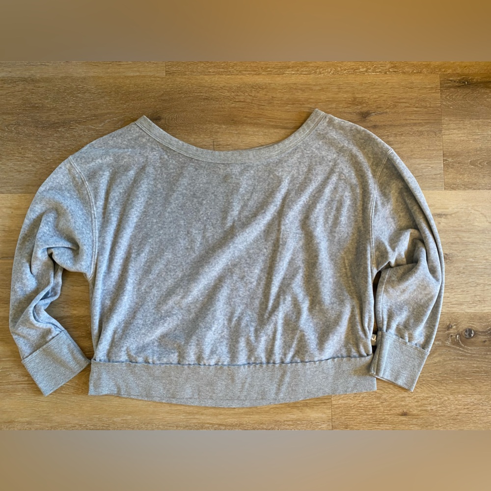 Off the shoulder grey soft crew neck